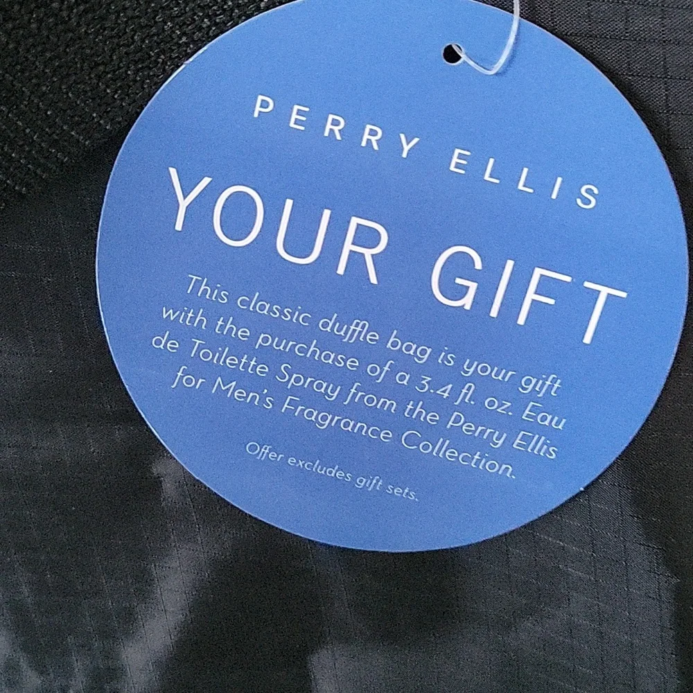 Perry Ellis perry ellis